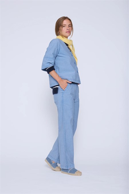 Six Ames Blouse Maude Powder Blue  